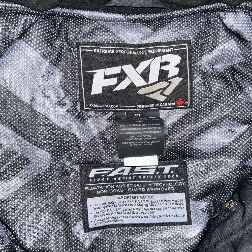 Fxr boost jacket size 12 women’s